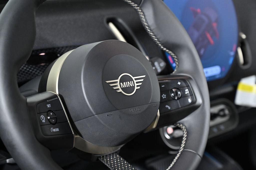 Certified 2025 MINI Cooper Countryman S w/ Comfort Package Max image 13