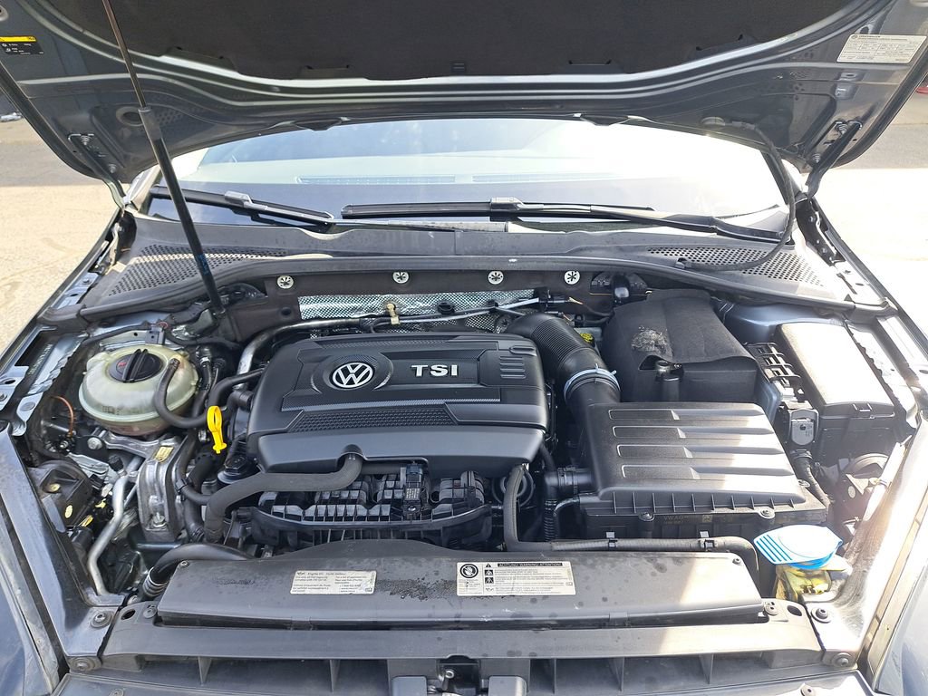 Used 2016 Volkswagen Golf S FWD image 27