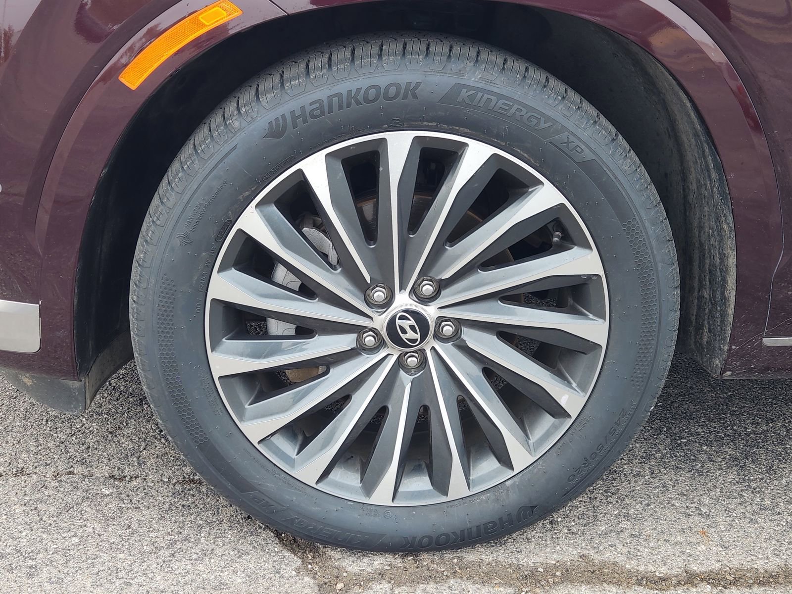 Used 2023 Hyundai Palisade Calligraphy image 15