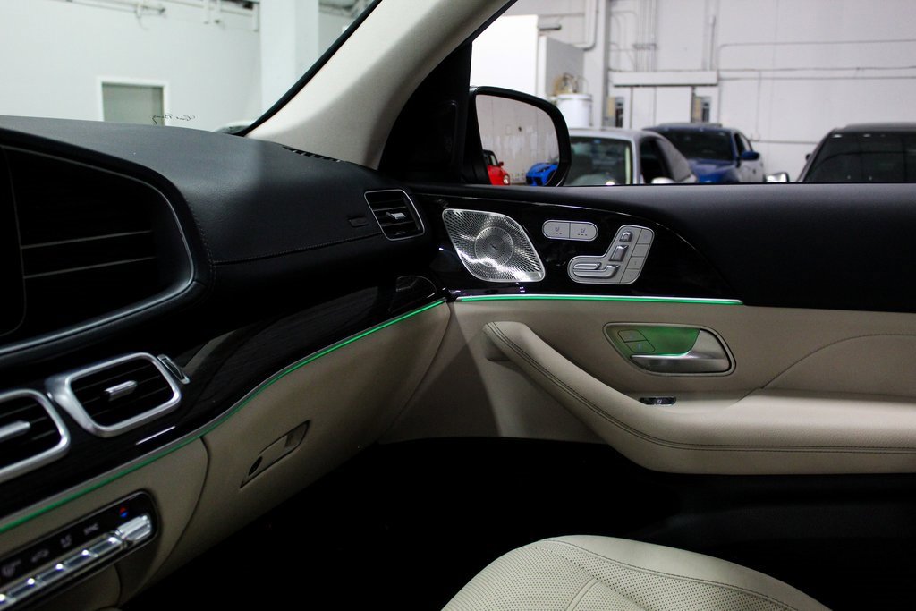 Used 2021 Mercedes-Benz GLS 580 4MATIC image 36