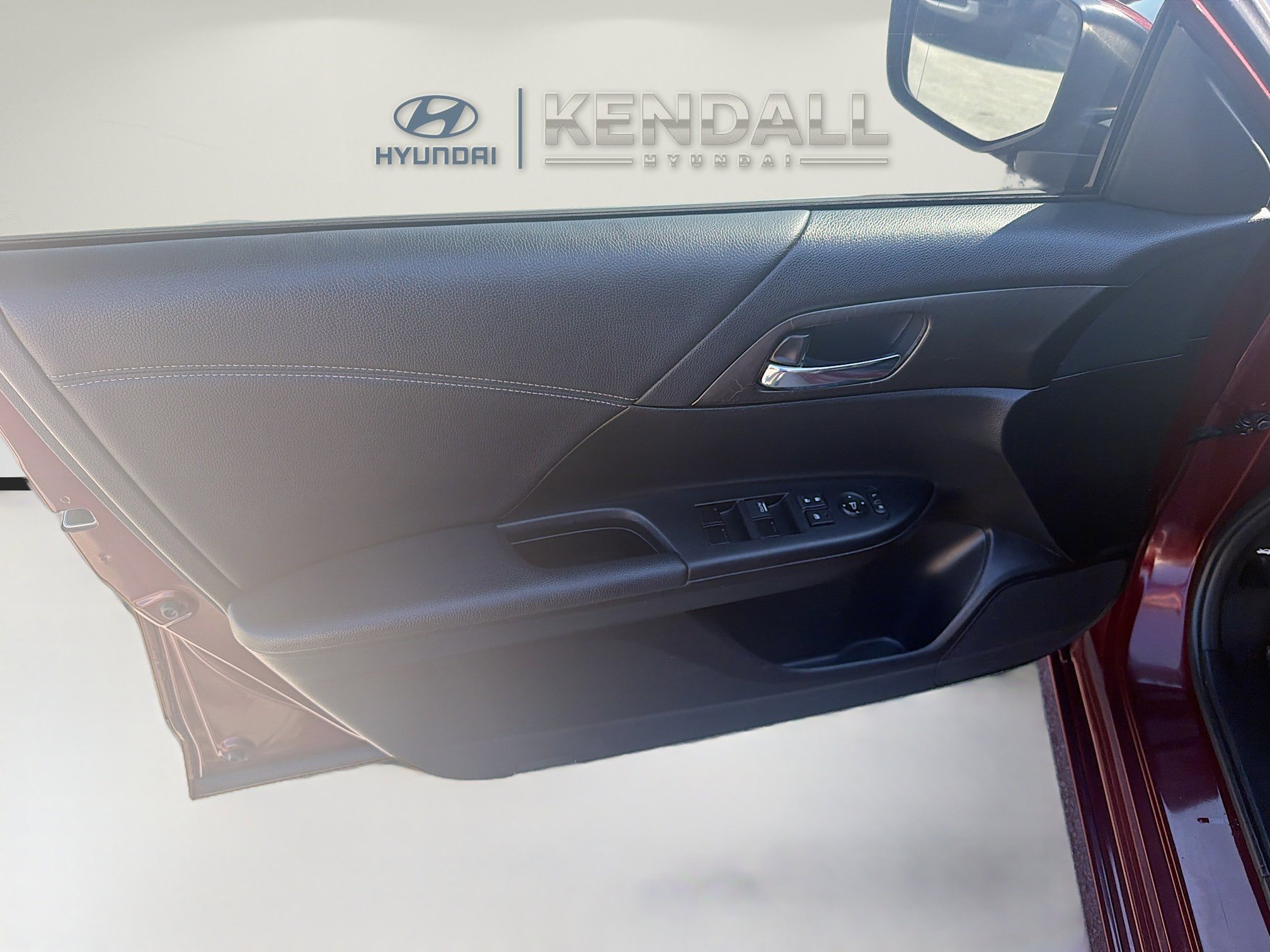 Used 2016 Honda Accord Sport image 17