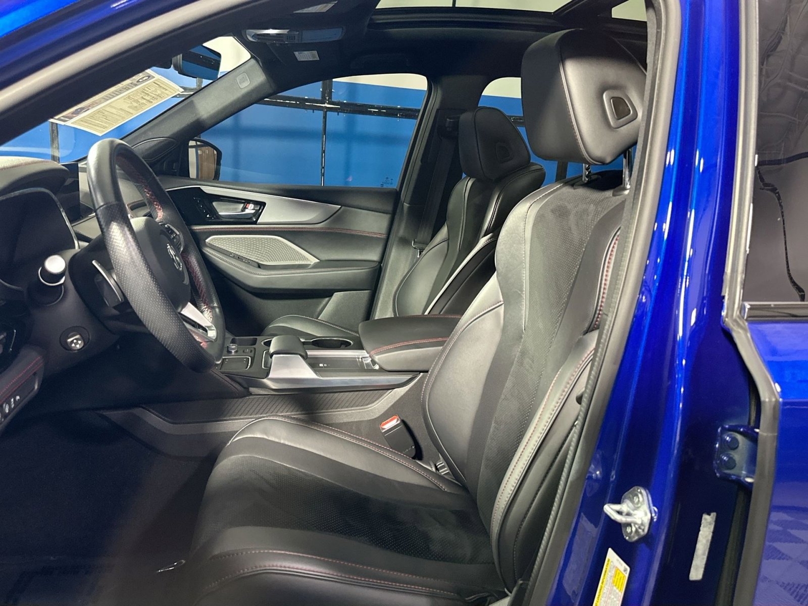 Used 2023 Acura MDX A-Spec image 13