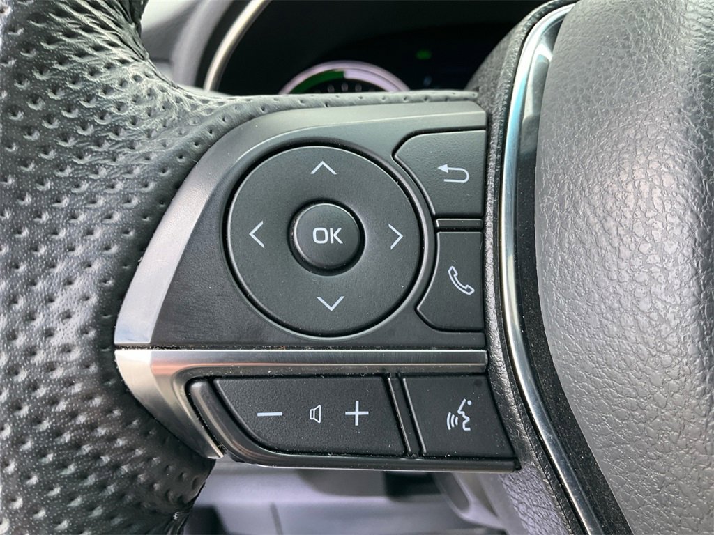 Used 2022 Toyota Avalon XSE image 34