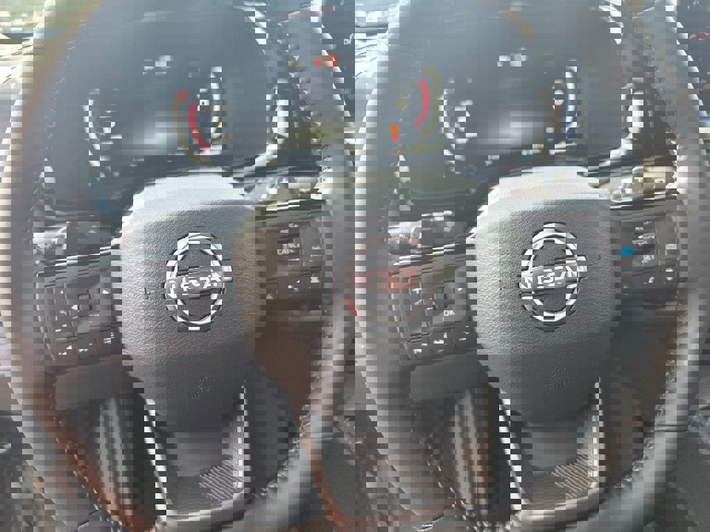 New 2026 Nissan Pathfinder SL image 21