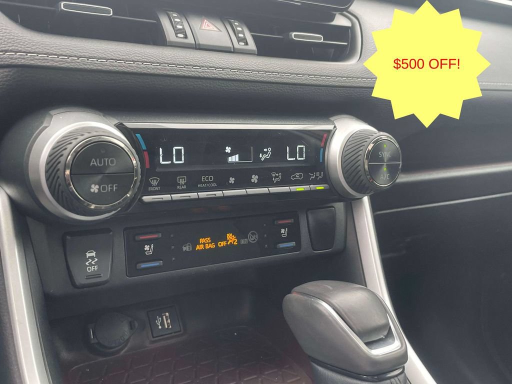 Used 2023 Toyota RAV4 Limited AWD/4WD image 30