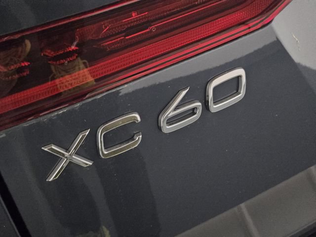 New 2026 Volvo XC60 T8 Ultra w/ Climate Package PRO AWD/4WD image 13