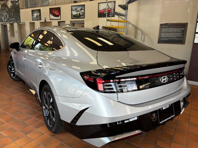 Used 2024 Hyundai Sonata SEL FWD image 7