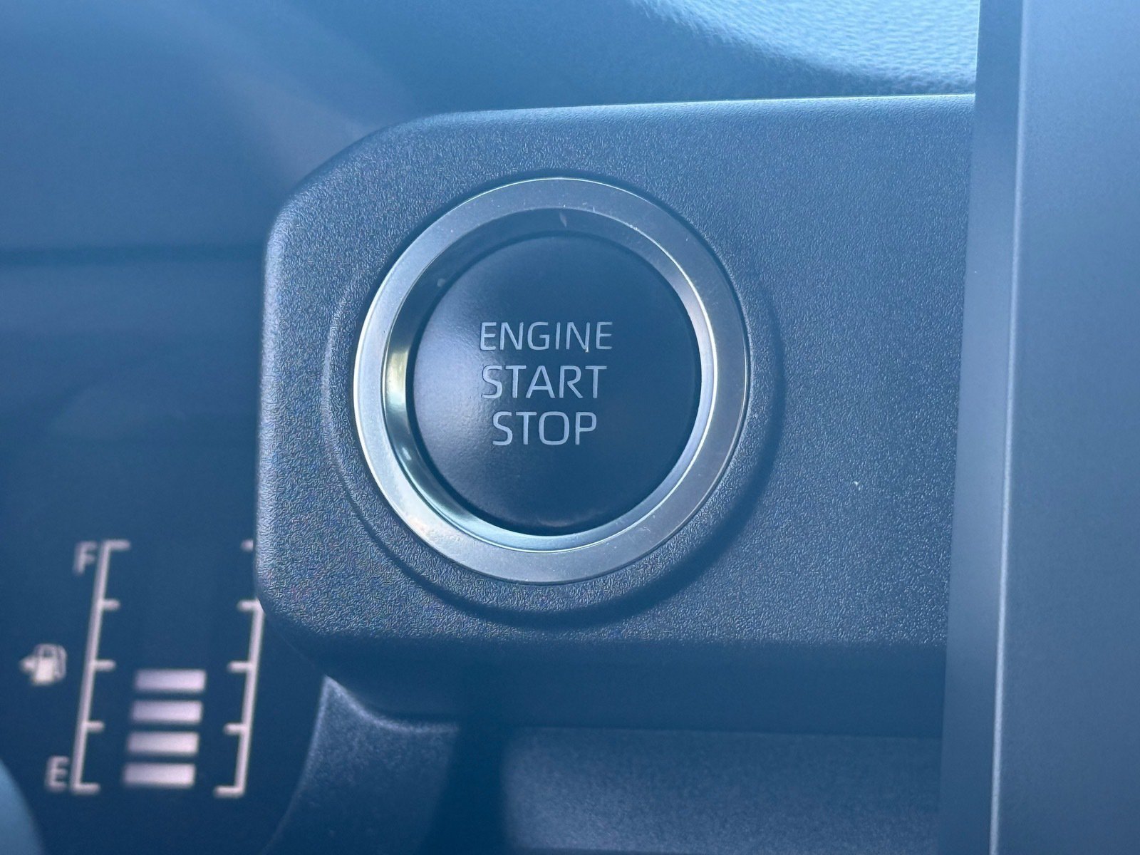 Used 2025 Toyota 4Runner SR5 RWD image 26