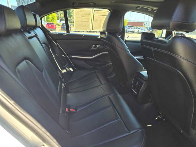 Used 2025 BMW 330i xDrive Sedan image 13
