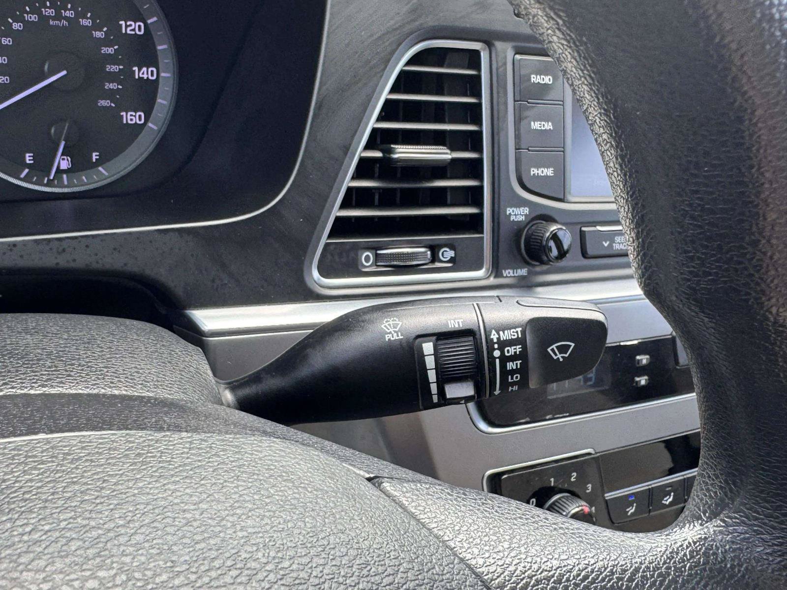 Used 2015 Hyundai Sonata SE FWD image 28