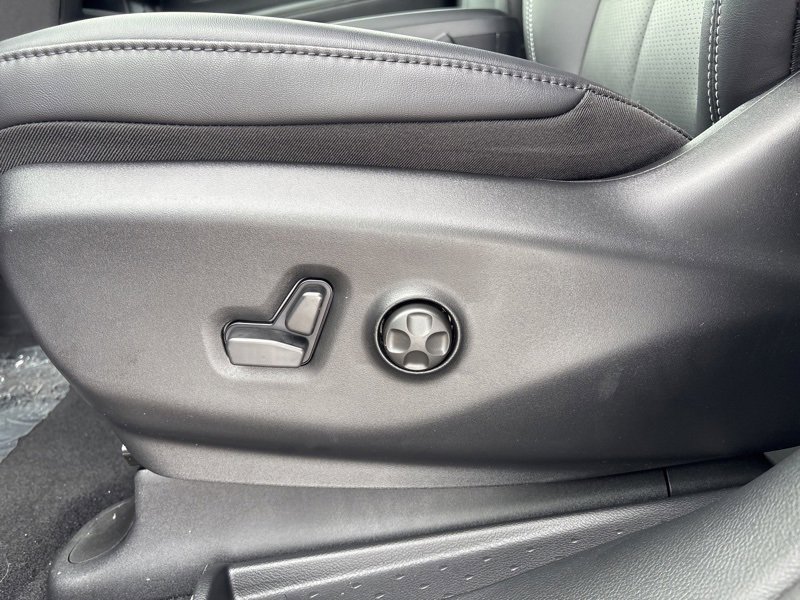 New 2026 Chrysler Pacifica Select image 20