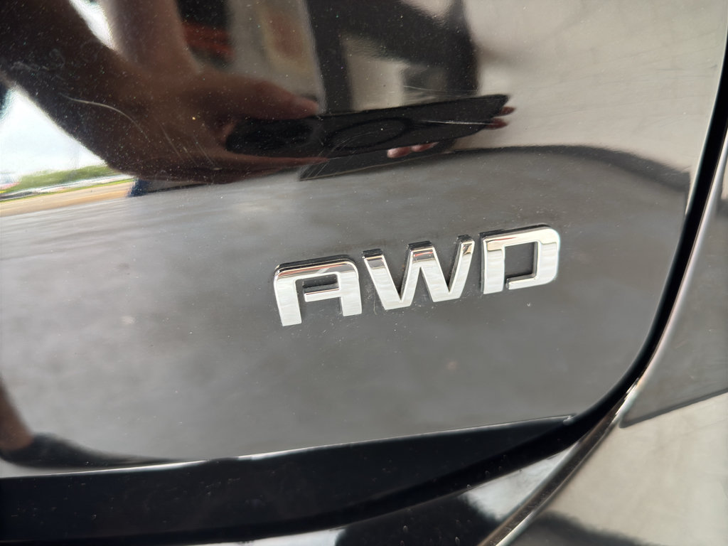 Used 2023 Chevrolet Equinox LT AWD/4WD image 10
