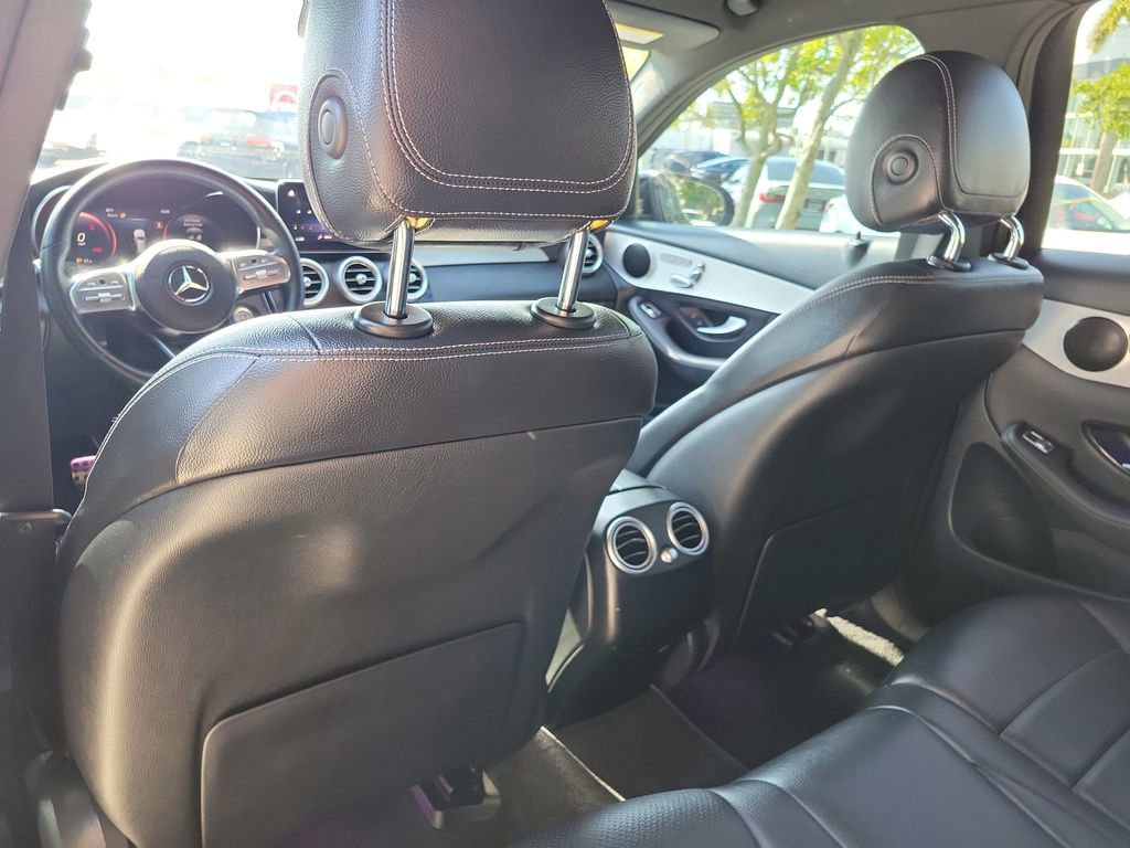 Used 2022 Mercedes-Benz GLC 300 image 16