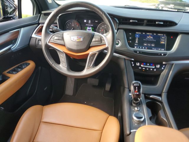 Certified 2024 Cadillac XT5 Premium Luxury w/ Technology Package FWD image 16