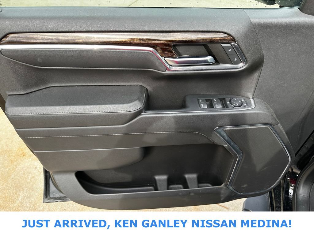 Used 2023 GMC Sierra 1500 Elevation AWD/4WD image 14