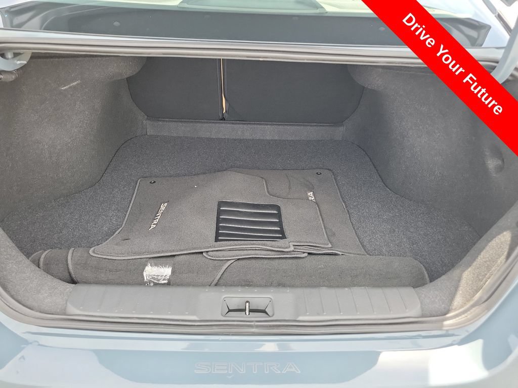 Used 2025 Nissan Sentra SV w/ SV Premium Package FWD image 28