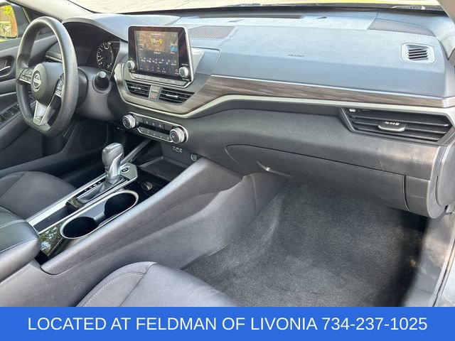 Used 2024 Nissan Altima 2.5 SV FWD image 26