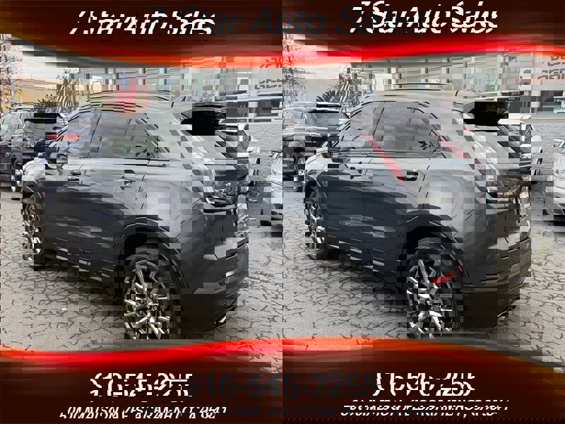 Used 2019 Cadillac XT4 Sport w/ LPO, Midnight Sport Package image 4