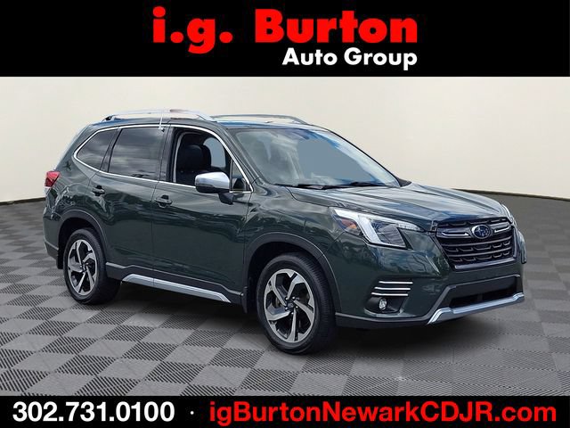 Used 2023 Subaru Forester Touring AWD/4WD image 1