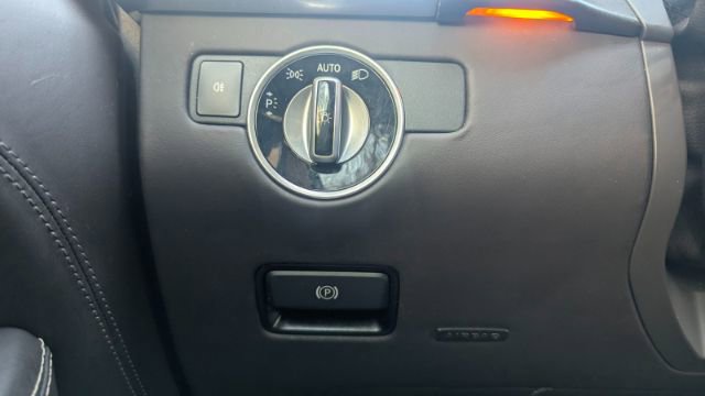 Used 2018 Mercedes-Benz GLE 350 4MATIC image 30