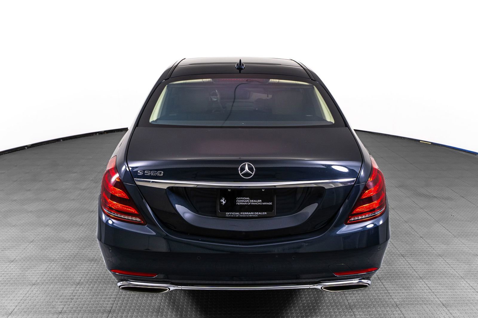 Used 2018 Mercedes-Benz S 560 Sedan image 7