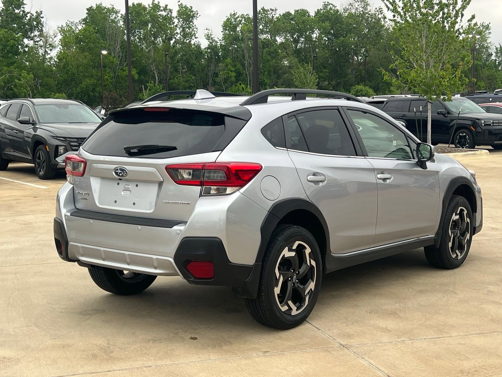 Used 2023 Subaru Crosstrek 2.5i Limited w/ Moonroof Package image 11