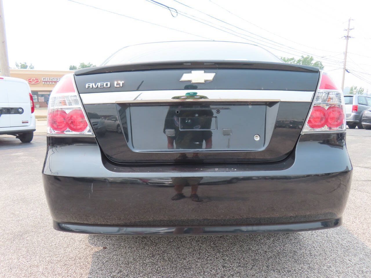Used 2011 Chevrolet Aveo LT w/ Power and Convenience Package FWD image 7