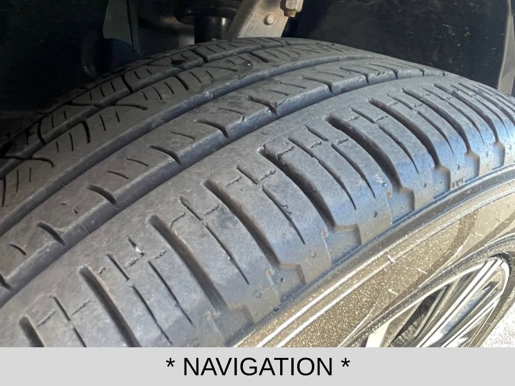 Used 2024 Volvo XC90 B6 Plus image 10