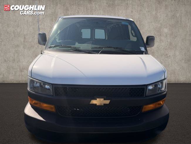 New 2026 Chevrolet Express 3500 Extended w/ Driver Convenience Package RWD image 6