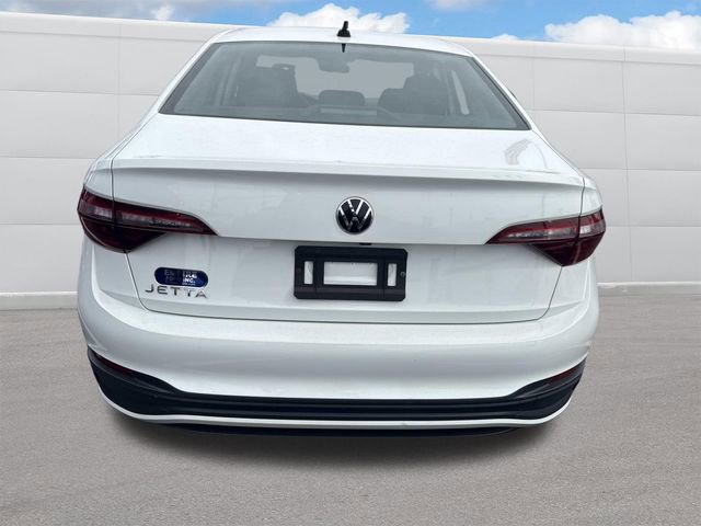 Used 2023 Volkswagen Jetta S image 4