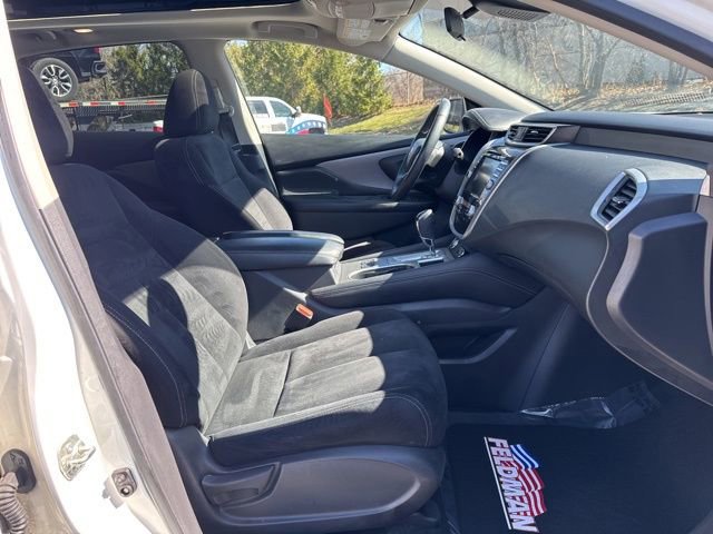 Used 2020 Nissan Murano SV AWD/4WD image 27