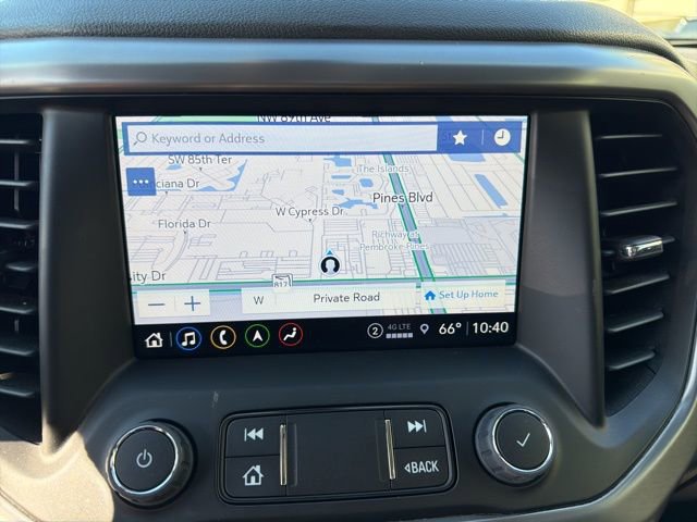 Used 2023 GMC Acadia AT4 image 16