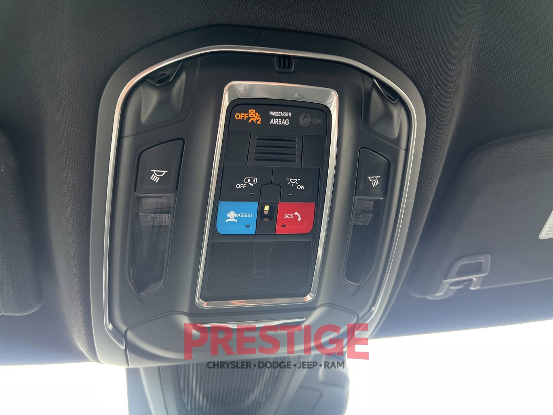 Used 2025 Dodge Charger R/T Scat Pack w/ Track Pack image 31