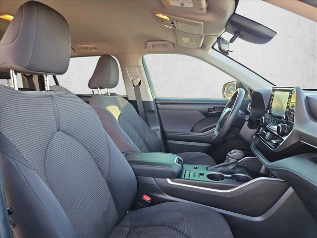 Used 2026 Toyota Highlander XLE AWD/4WD image 26