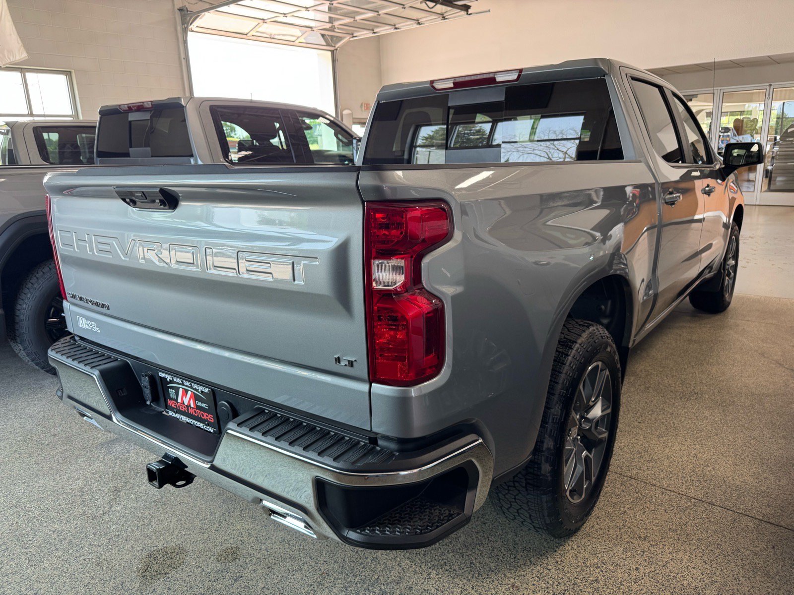 Used 2025 Chevrolet Silverado 1500 LT w/ All Star Edition Plus AWD/4WD image 5