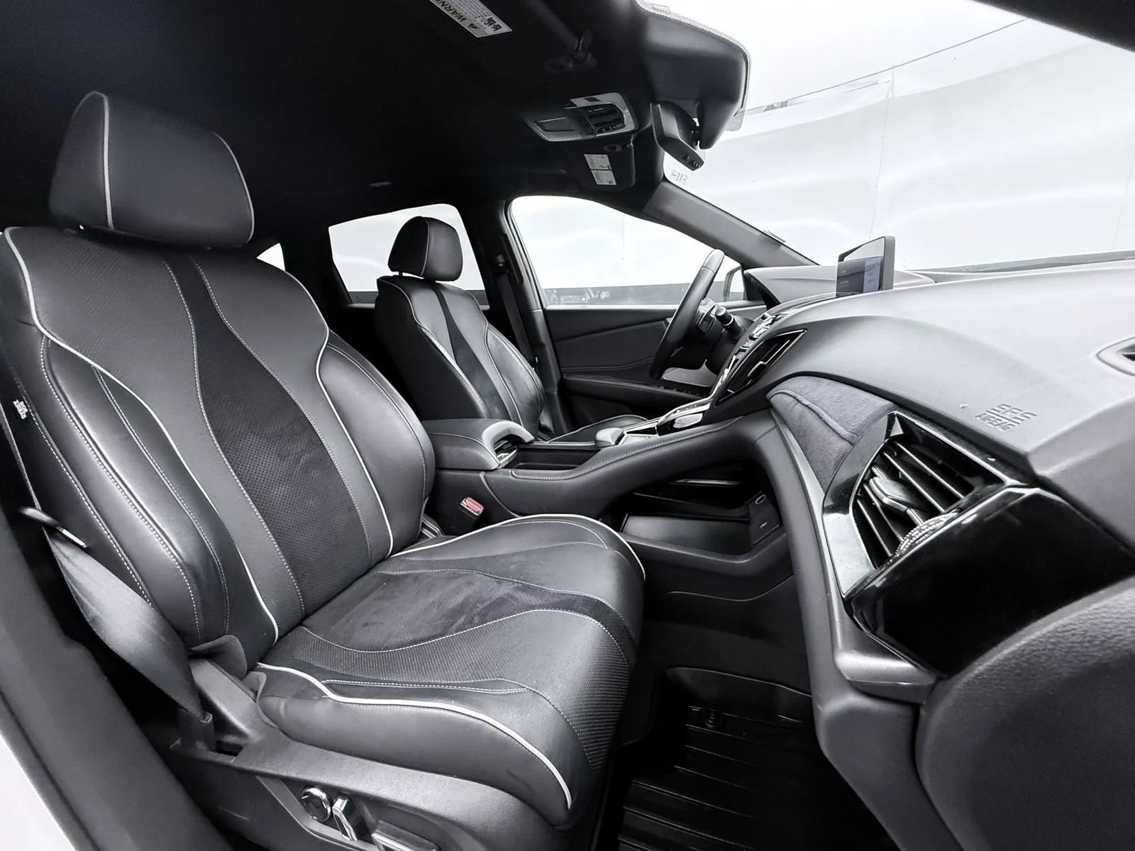 Used 2019 Acura RDX A-Spec AWD/4WD image 19
