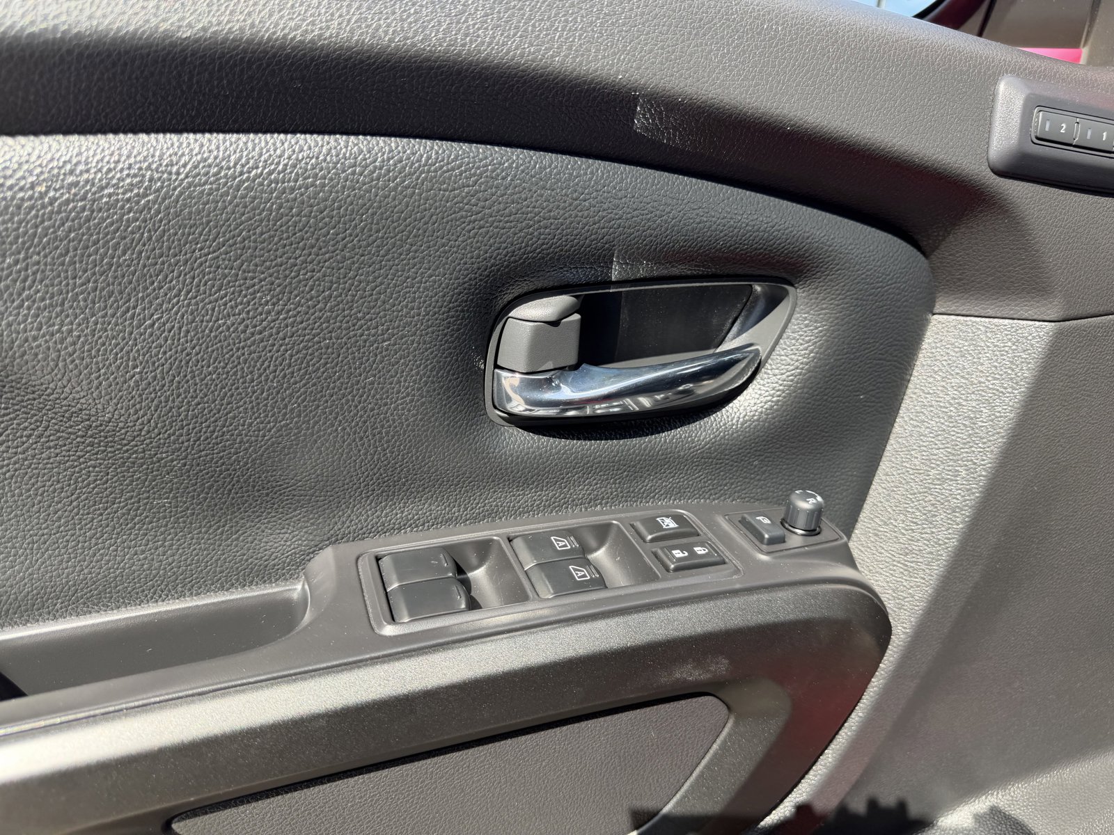 Used 2021 Nissan Titan PRO-4X w/ Pro-4x Convenience Package image 29