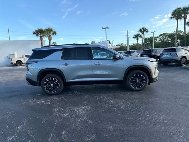 New 2026 Chevrolet Traverse LT w/ Sun and Wheel Package FWD image 15