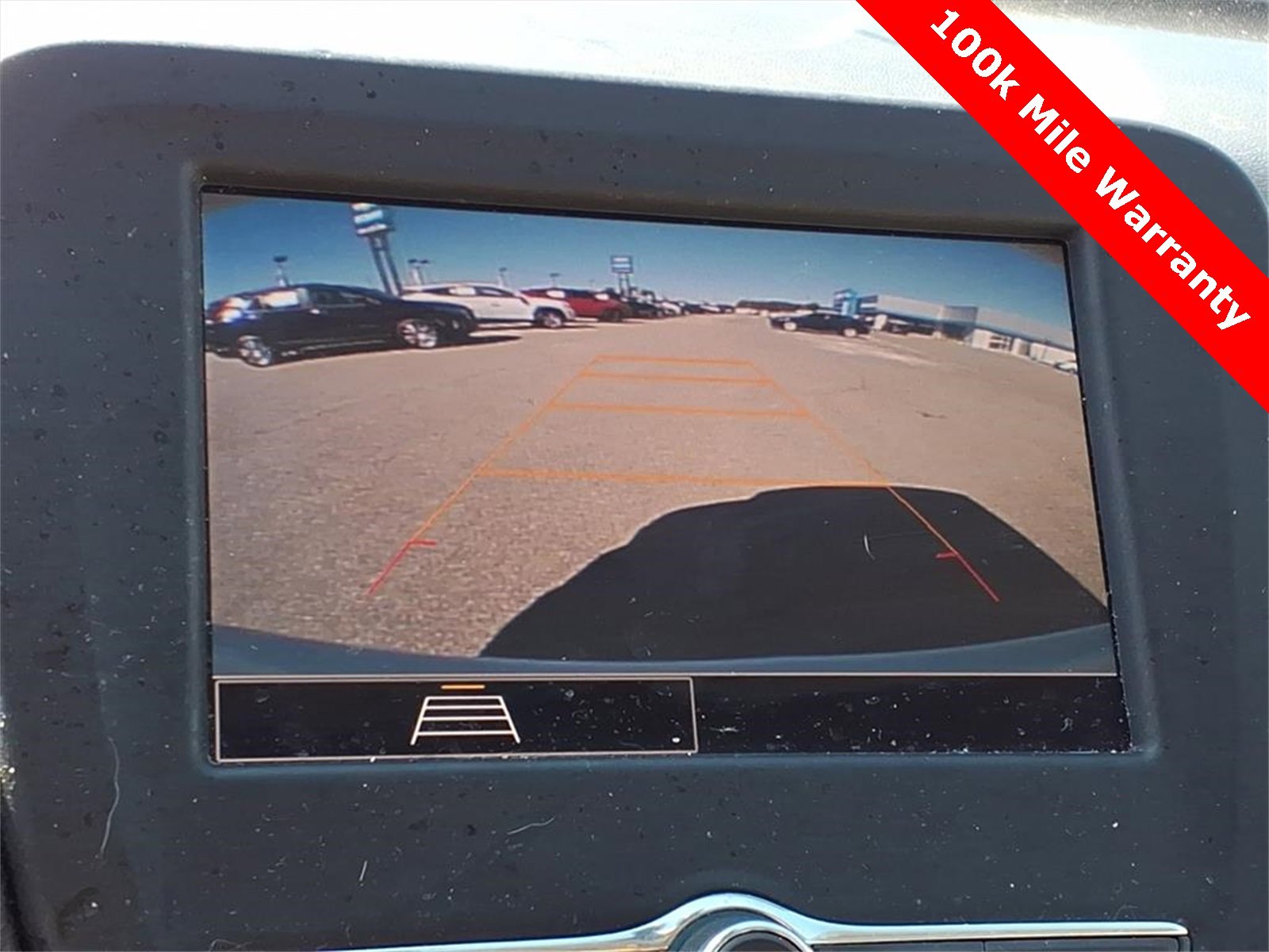 Used 2023 Chevrolet Equinox LS image 17