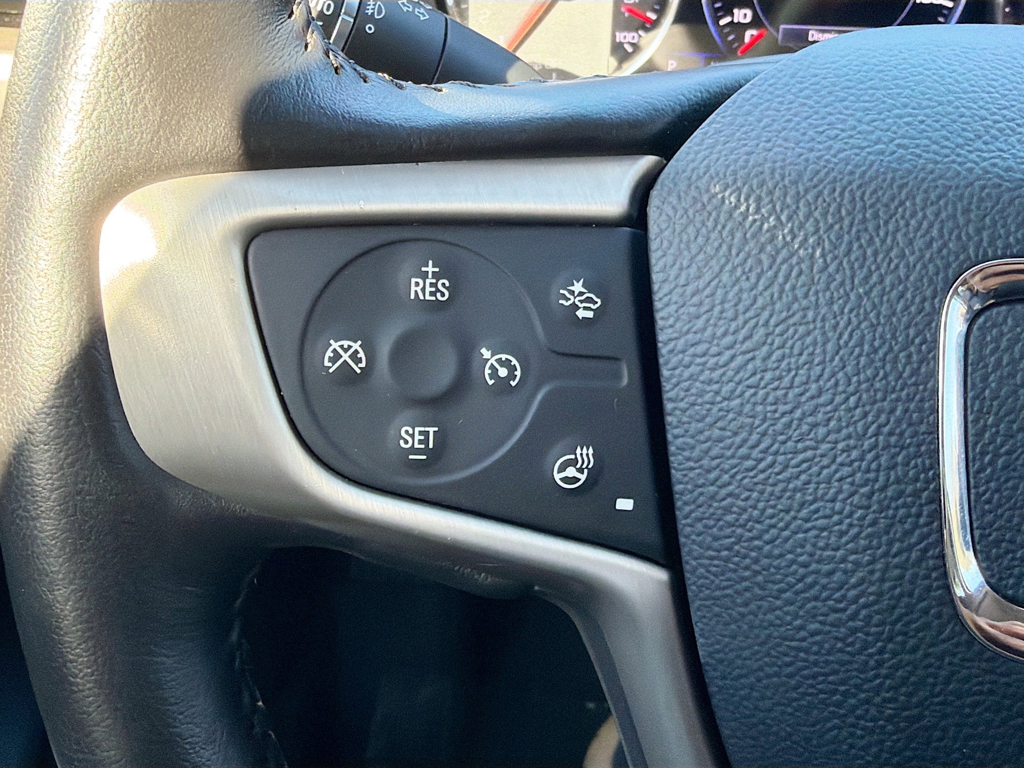 Used 2020 GMC Acadia Denali w/ Technology Package image 37