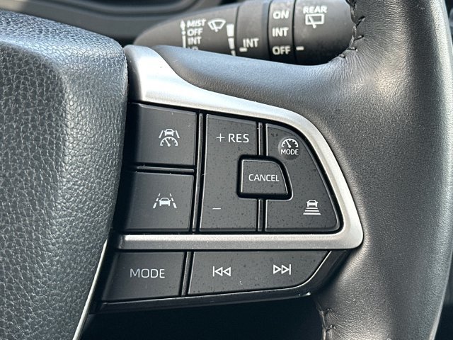 Used 2024 Toyota Grand Highlander AWD image 24