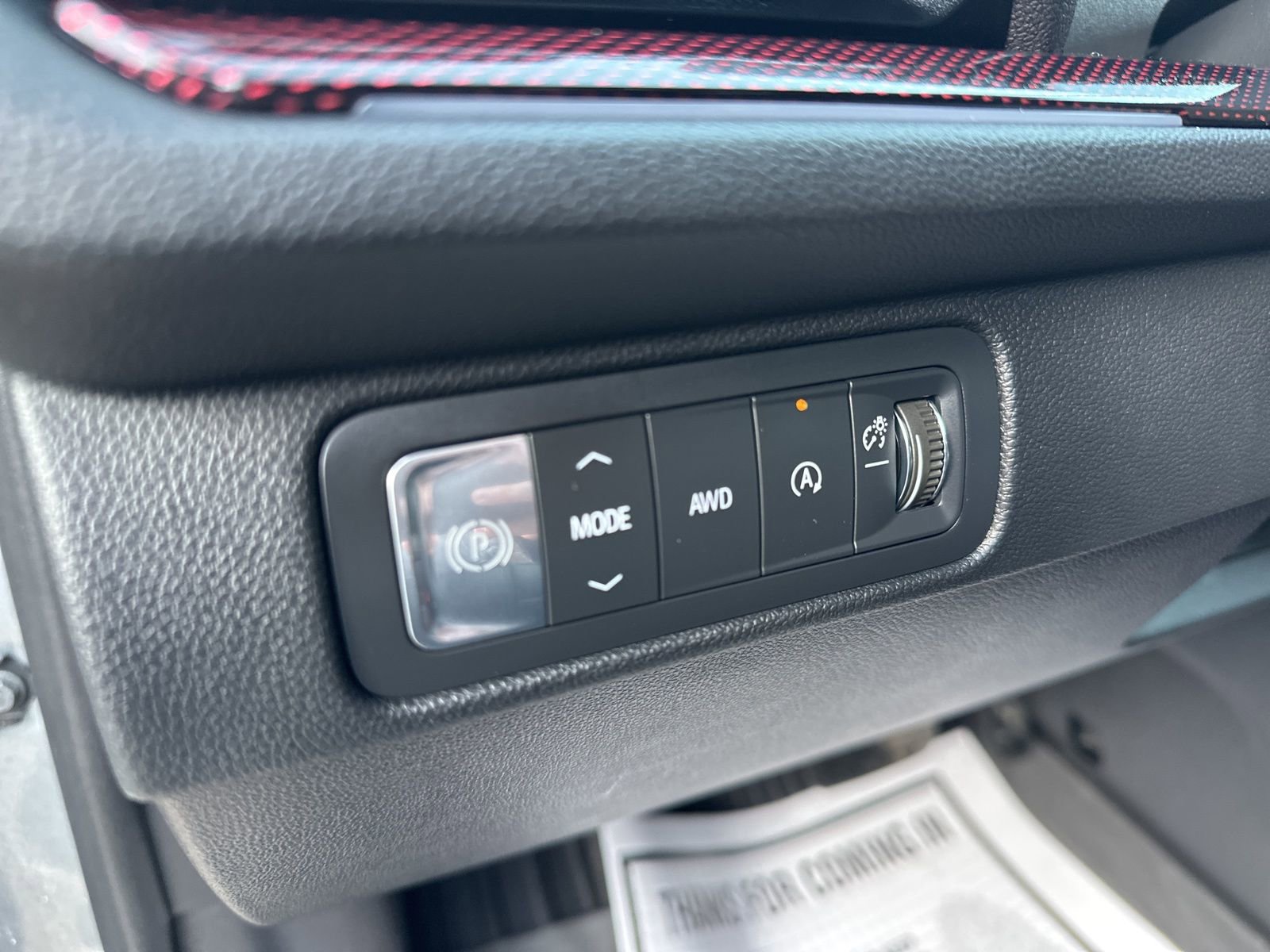 Used 2024 Chevrolet Traverse RS AWD/4WD image 15