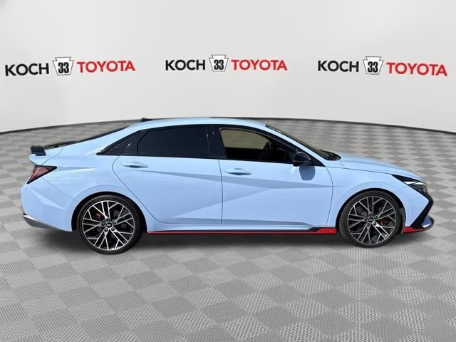 Used 2022 Hyundai Elantra N image 9