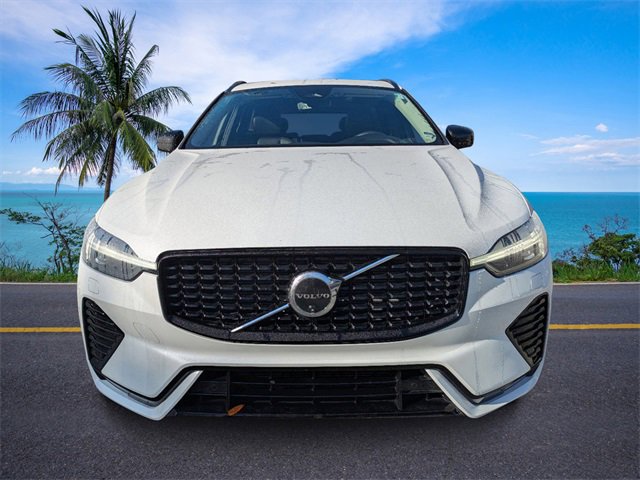 New 2025 Volvo XC60 B5 Plus w/ Protection Package Premier image 8