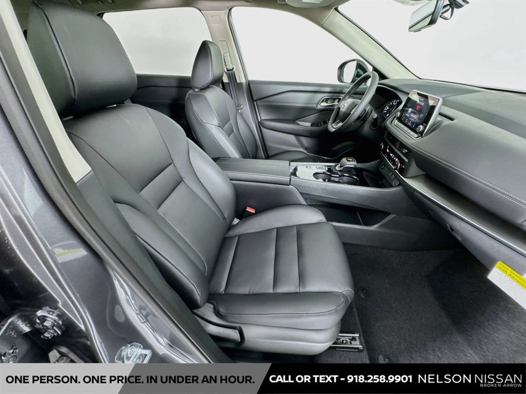 New 2026 Nissan Rogue Dark Armor FWD image 28