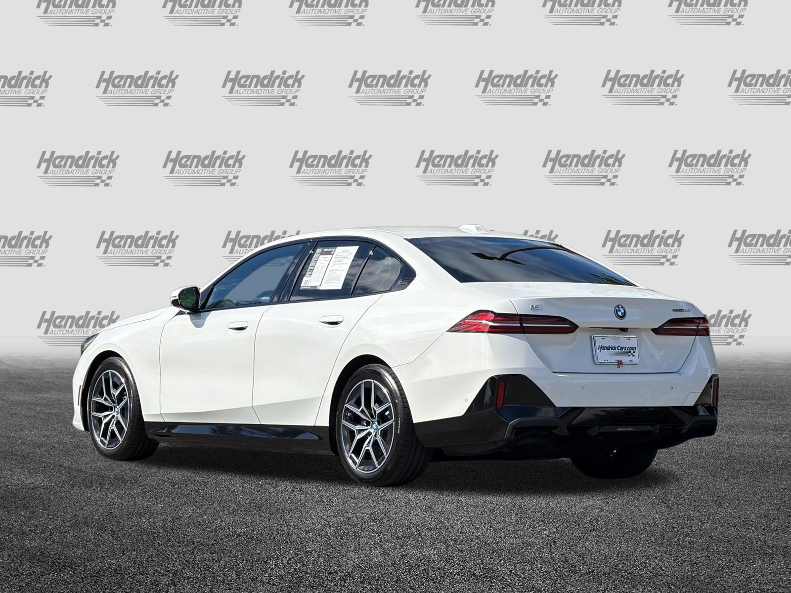 Certified 2024 BMW i5 eDrive40i w/ M Sport Package RWD image 7