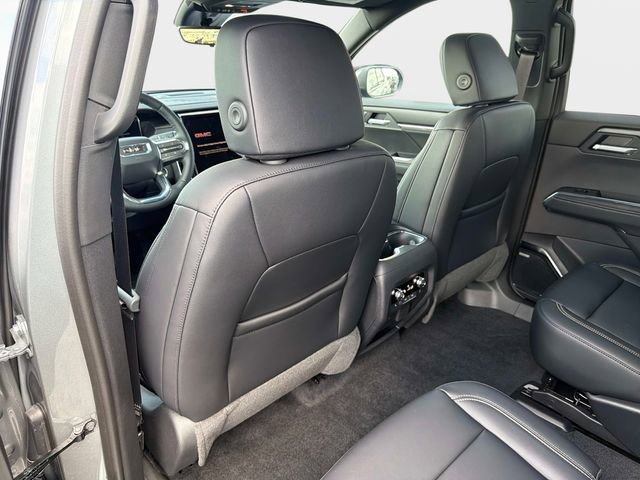 New 2026 GMC Acadia Elevation w/ Black Edition FWD image 13