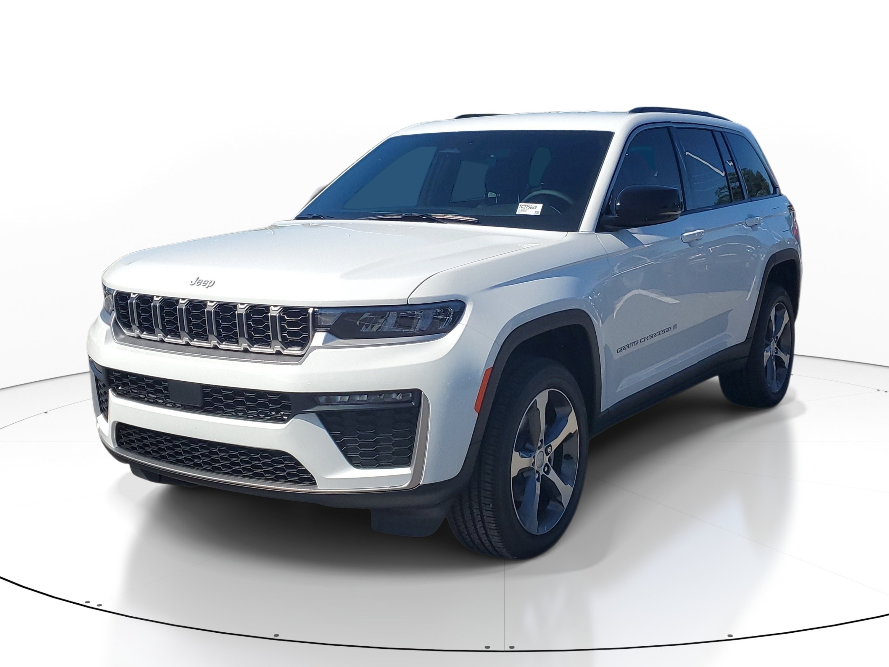 New 2026 Jeep Grand Cherokee Limited RWD image 3