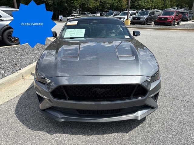 Used 2022 Ford Mustang GT Premium w/ Black Accent Package RWD image 3