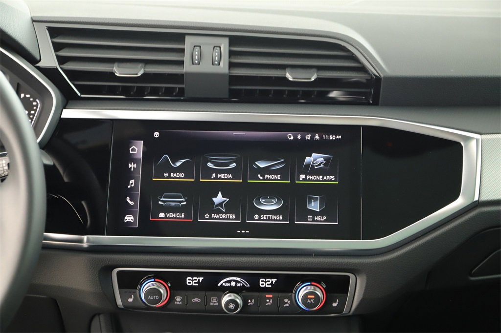 Certified 2025 Audi Q3 2.0T Premium w/ Convenience Package image 19